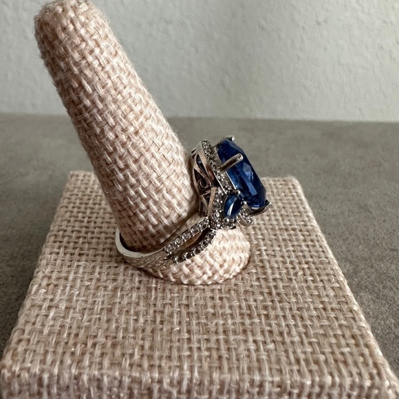 Color Change Florite Ring 6.79ct by Colleen Lopez - Picture 6 of 15